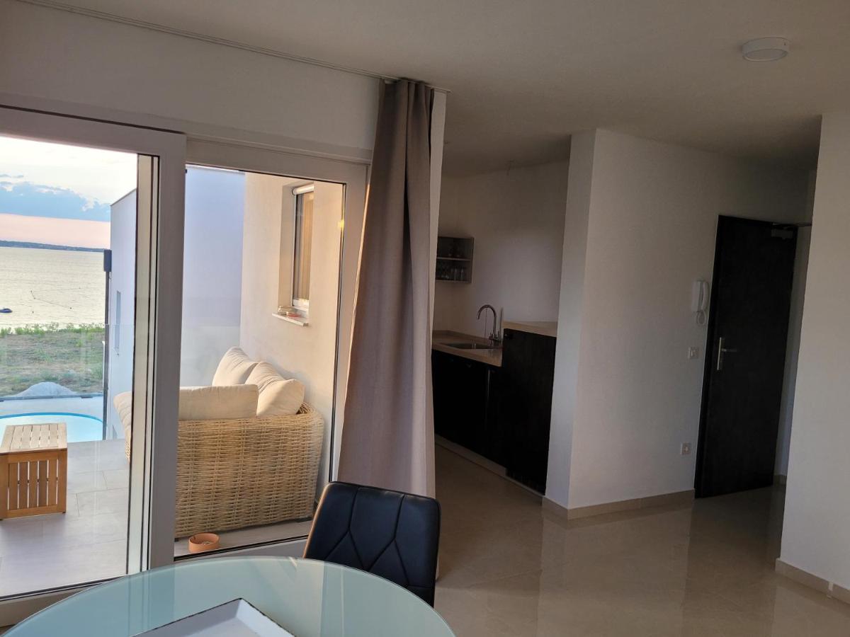 Aparthotel Dalmacija Privlaka  Exteriér fotografie